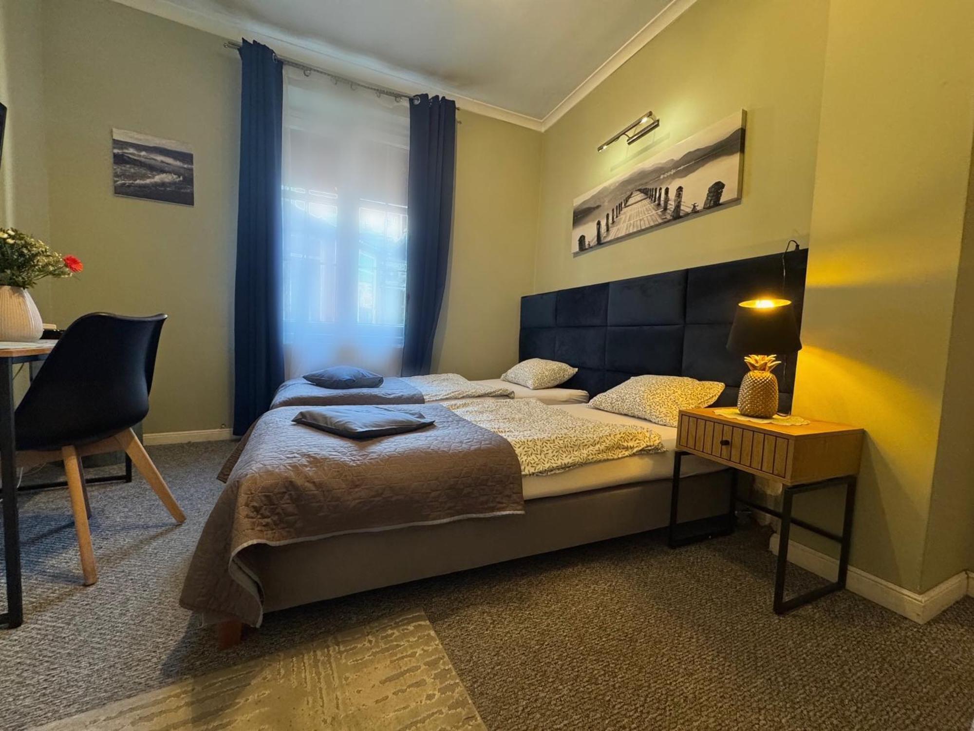 Jazzgot Apartamenty Zielona Gora  Ngoại thất bức ảnh